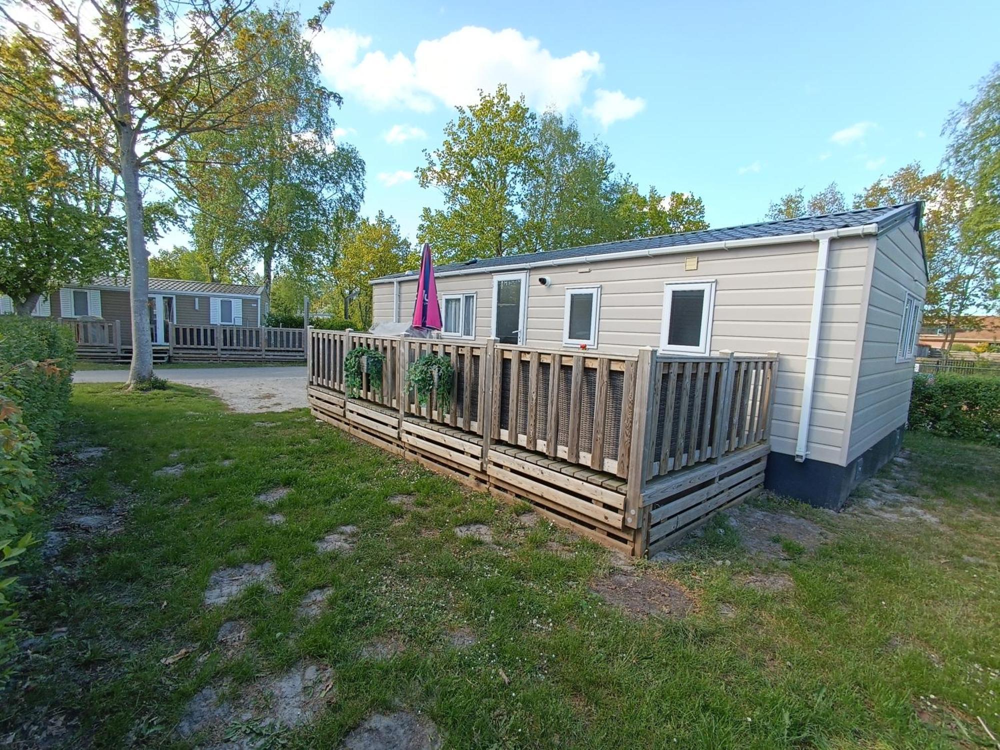 Bj Chalets - De Rug 1 - Vakantiepark Lauwersoog - Luxe Chalet Met Vaatwasser! Vroege Incheck! Exteriör bild